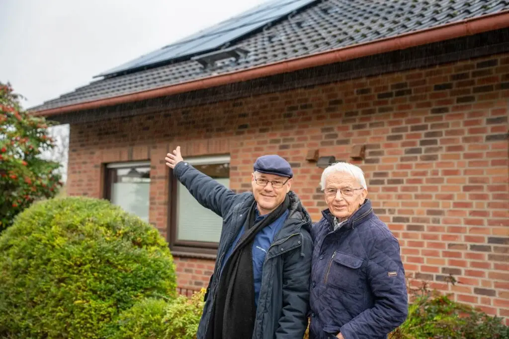 BürgerSolarBeratung Langenfeldfeiert 100. Projekt