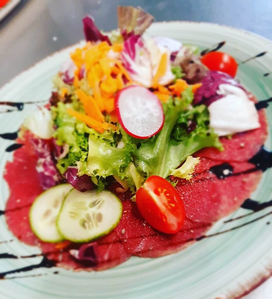 El Tapeo Tapas Bar und Restaurant Langenfeld - Vorspeisen Salat