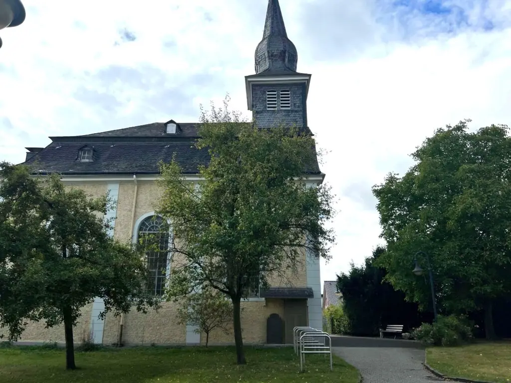 Reusrath und seine evangelische Kirche – ein Blick in die Geschichte