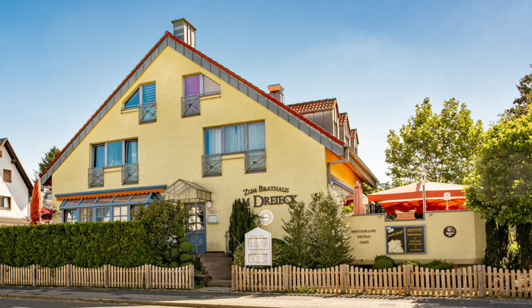 Restaurant, Cafe, Bistro "Zum Brathaus Am Dreieck" Langenfeld