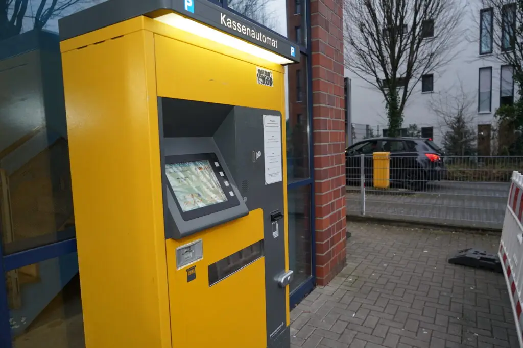 Kassenautomat am Parkhaus Turnerstraße wird Mittwoch wieder in Betrieb genommen