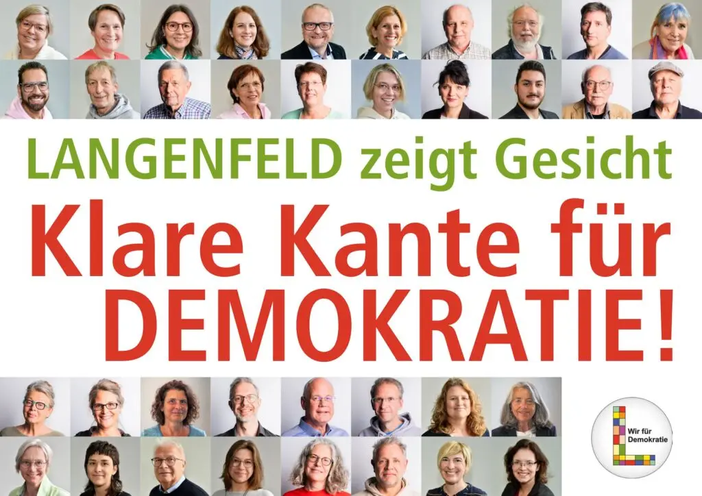 Langenfelder Bündnis „Wir für Demokratie“ stellt Plakatkampagne im Rathaus-Foyer aus