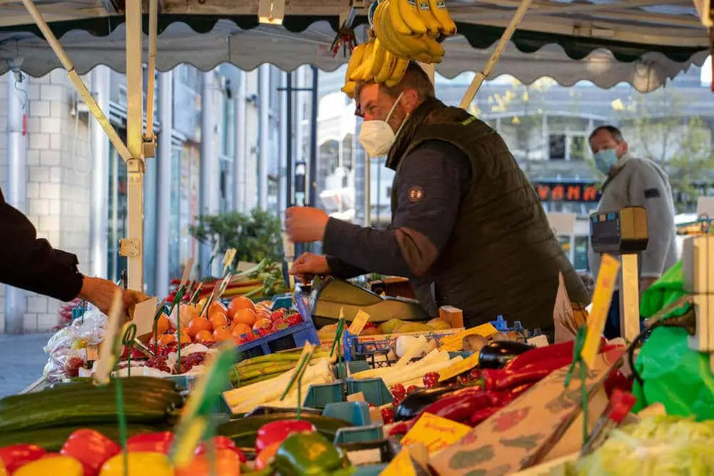 Marktstand Obst Gemüse Becker Langenfelder Wochenmarkt Bild 2