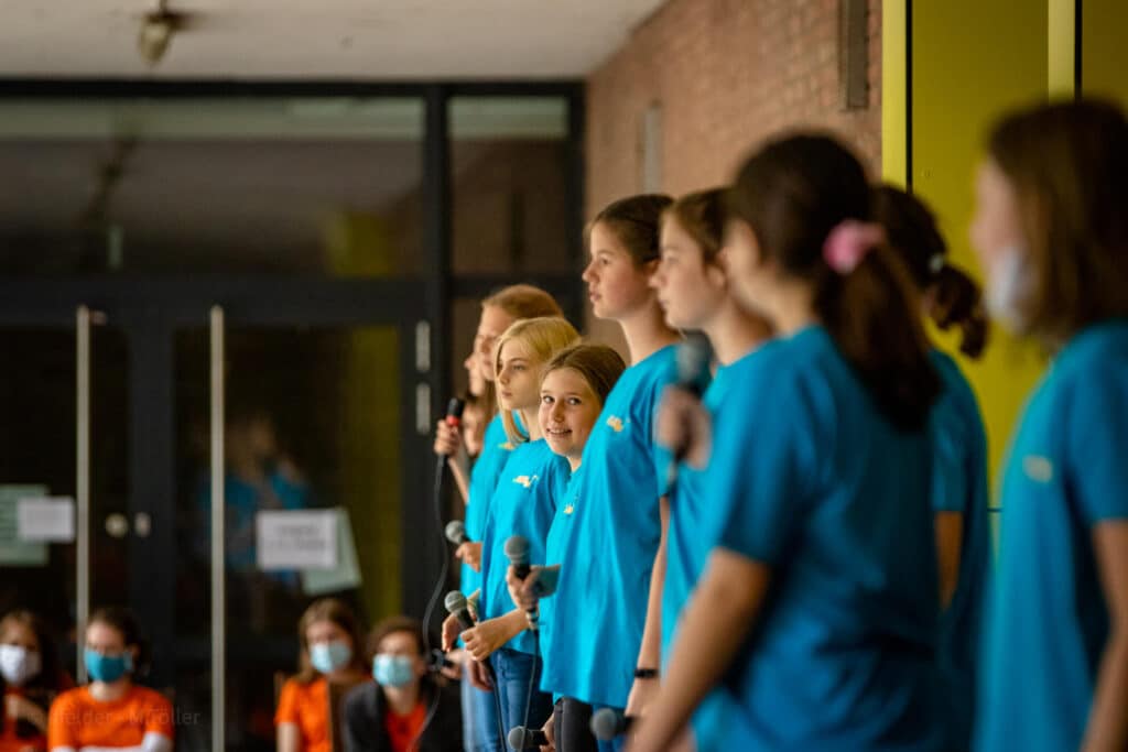 Sommerkonzert 2020 -Kinder und Jugendliche singen "auf Abstand" - LaKiJuC 38