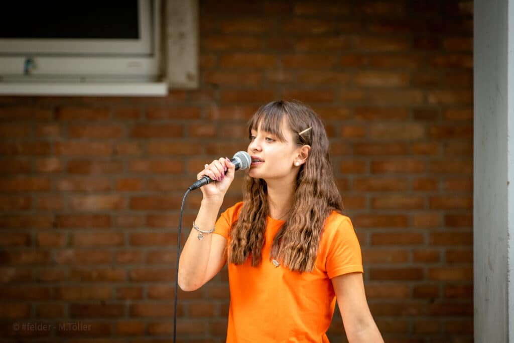 Sommerkonzert 2020 -Kinder und Jugendliche singen "auf Abstand" - LaKiJuC 33