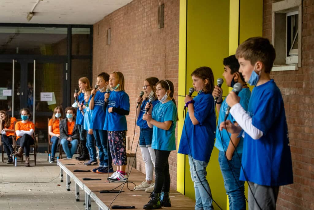 Sommerkonzert 2020 -Kinder und Jugendliche singen "auf Abstand" - LaKiJuC 3