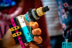 Stadtbibliothek-Langenfeld-hello-world-lego