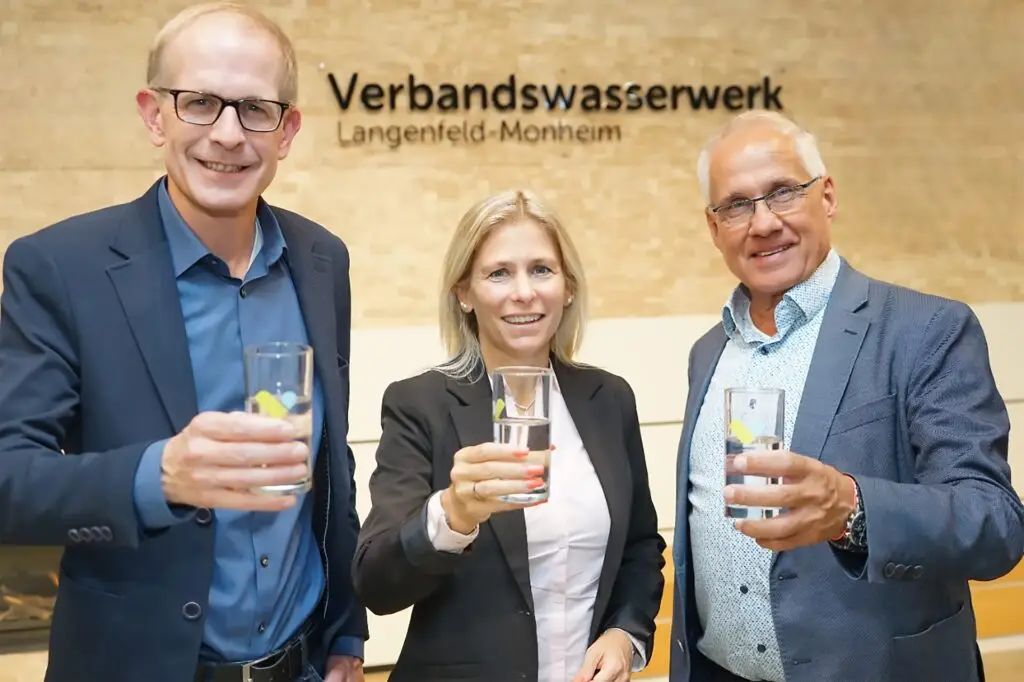 Räte und Stadtspitzen aus Monheim und Langenfeld bereiten die Fortführung der langjährigen Zusammenarbeit im Verbandswasserwerk vor