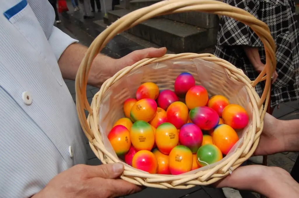 Ostern auf dem Langenfelder Wochenmarkt und Hinweise zu den Markttagen rund um Ostern
