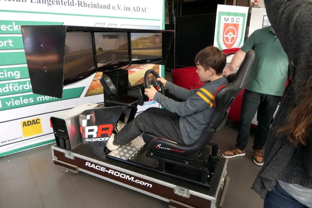 Autohaus Voss im Oldtimer Rausch
