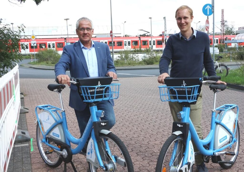 Baustart für die Stadträder-Verleihstation an beiden Langenfelder S-Bahnhöfen