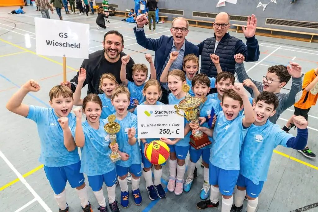 Grundschule Wiescheid gewinnt den 26. Stadtwerke-Cup