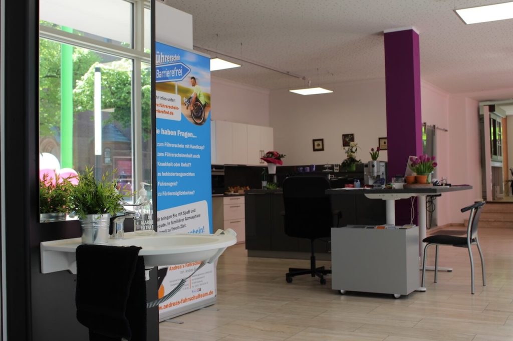 Happy mit Handikap - barrierefreie Musterwohnung Kundenberatung