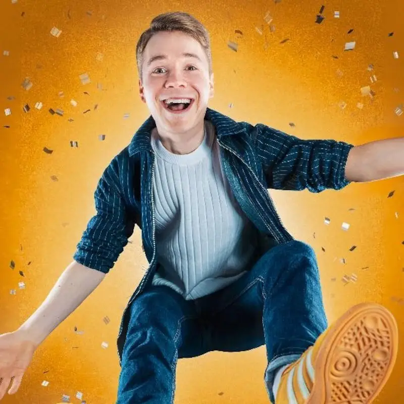 Till Frömmel – TOYBOY – Impro-Comedy & Magie live!